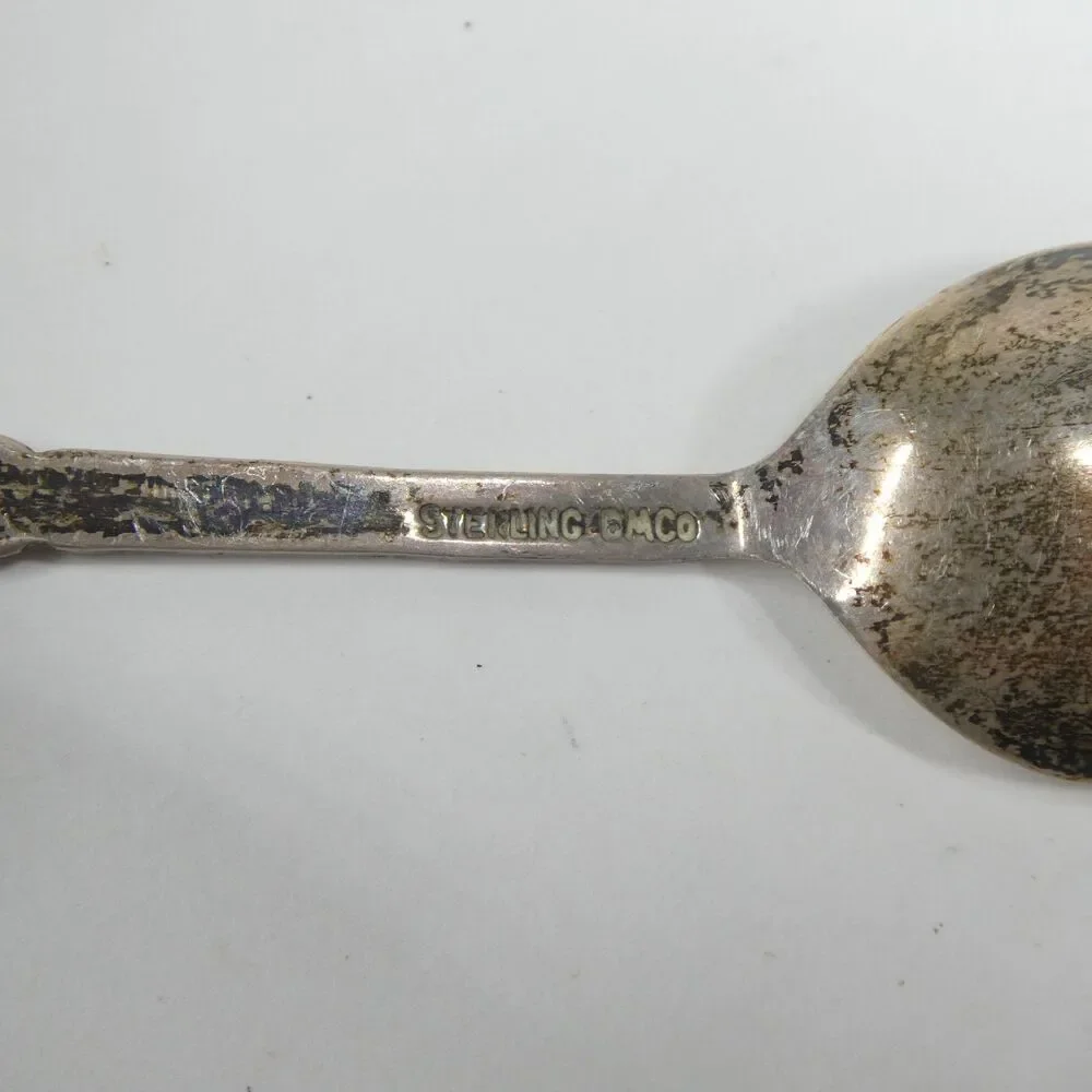 Victoria BC Canada Sterling Silver Souvenir Spoon w/ Enamel Maple Leaf Vintage